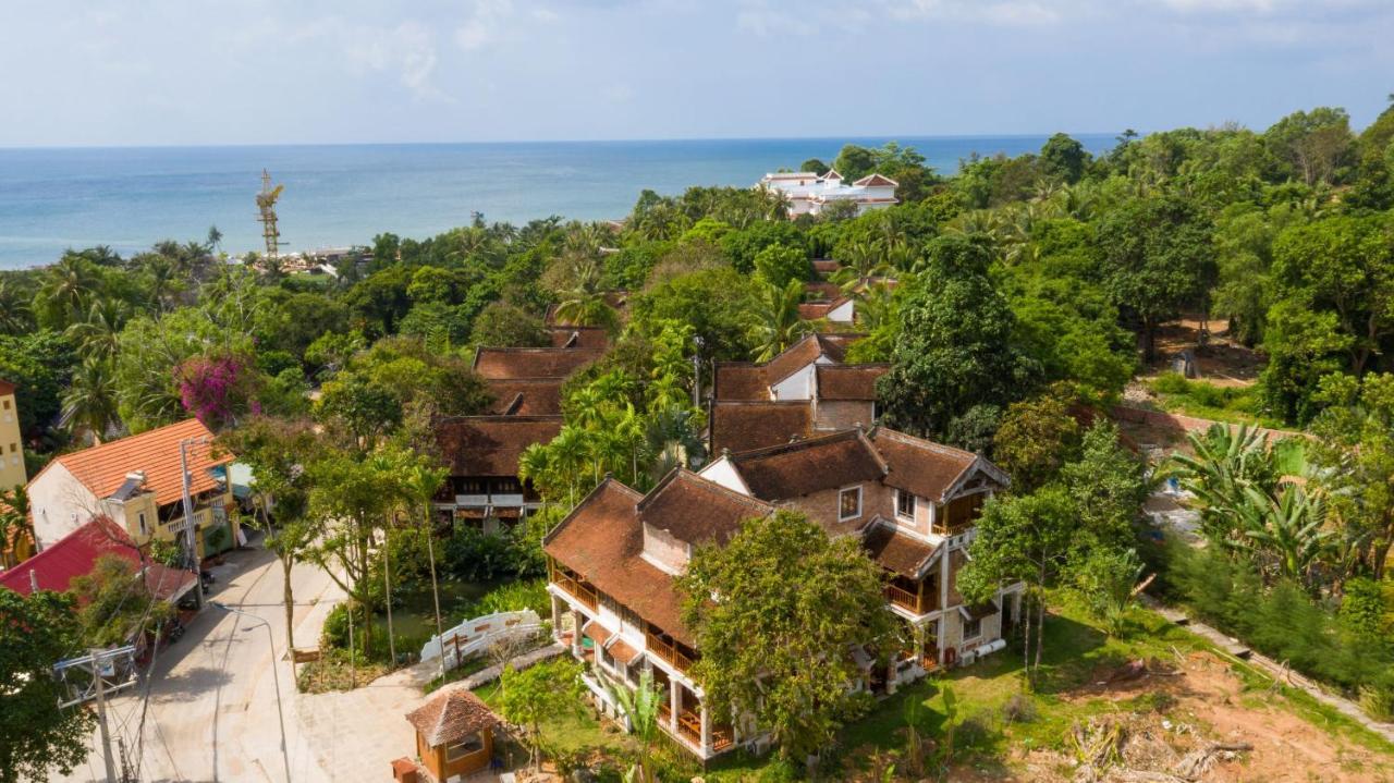 Ancient Village Phu Quoc Resort エクステリア 写真