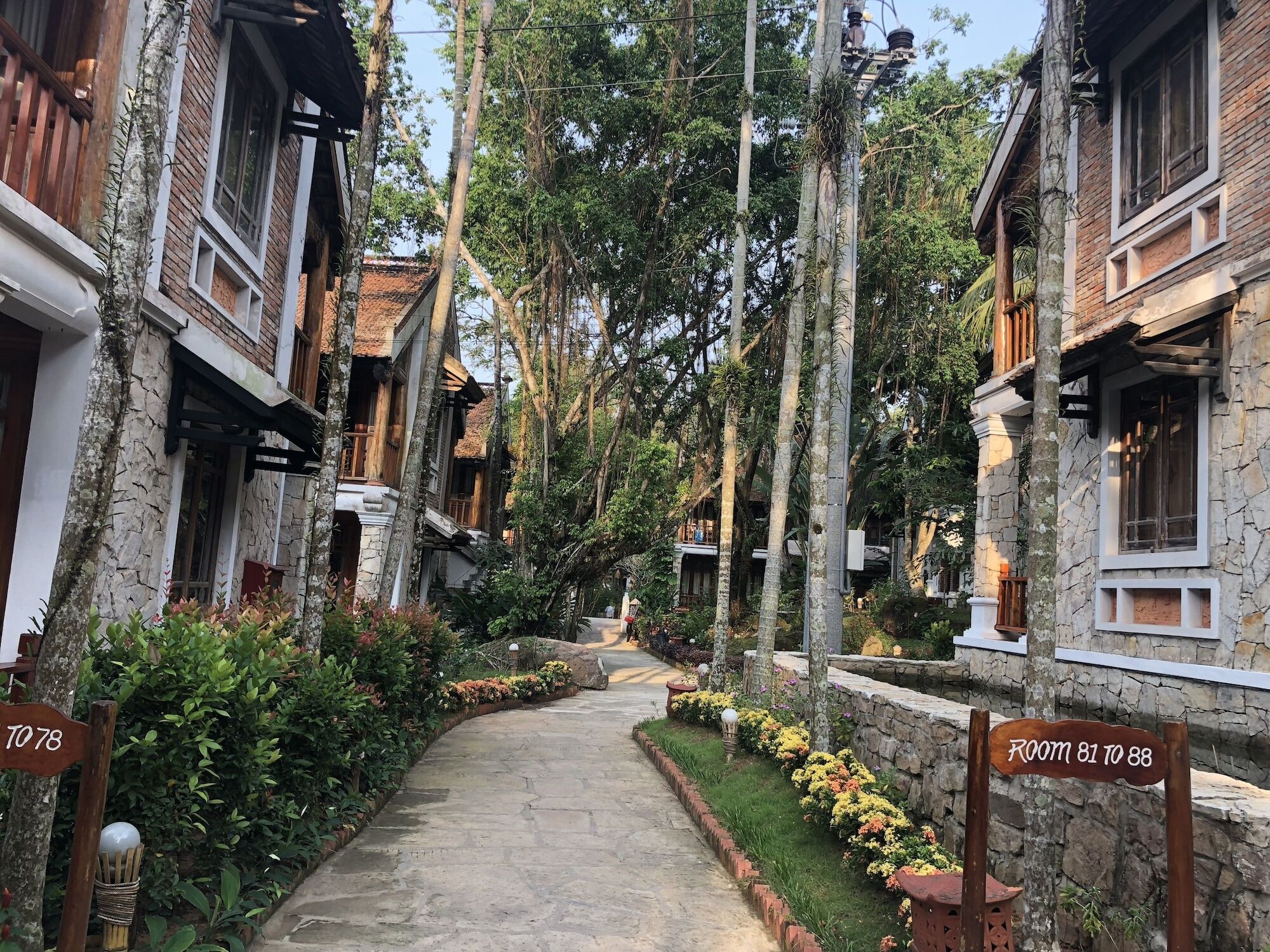 Ancient Village Phu Quoc Resort エクステリア 写真
